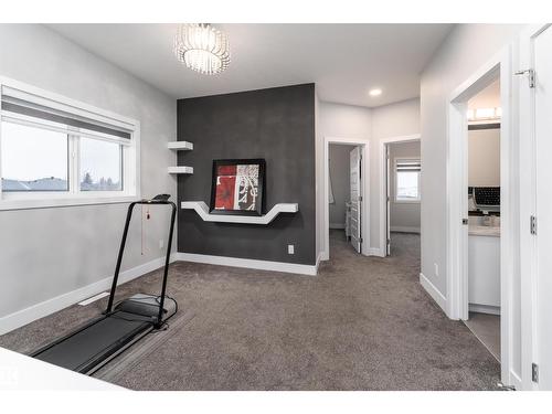 9338 Pear Li Sw, Edmonton, AB 