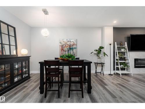 9338 Pear Li Sw, Edmonton, AB 