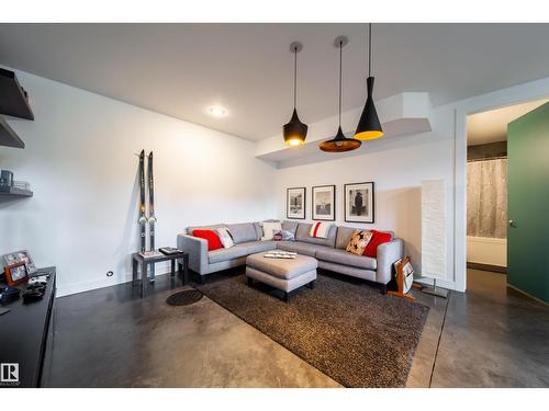 14508 78 Av Nw, Edmonton, AB 