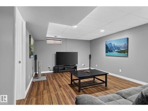 10308 166 Av Nw, Edmonton, AB 