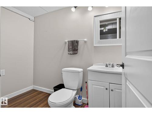 10308 166 Av Nw, Edmonton, AB 