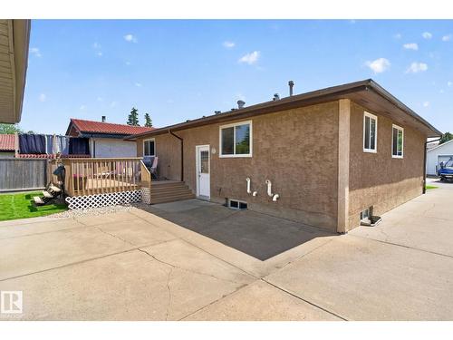 10308 166 Av Nw, Edmonton, AB 