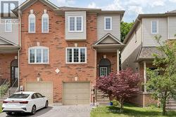 14 - 35 ASPEN PARK WAY  Whitby, ON L1N 9M6