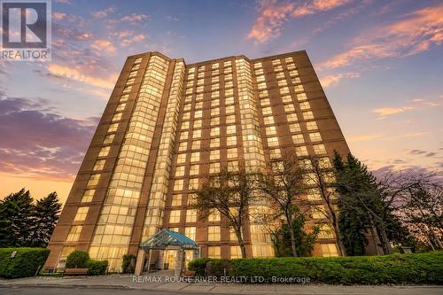 1706 - 90 DALE AVENUE  Toronto, ON M1J 3N4
