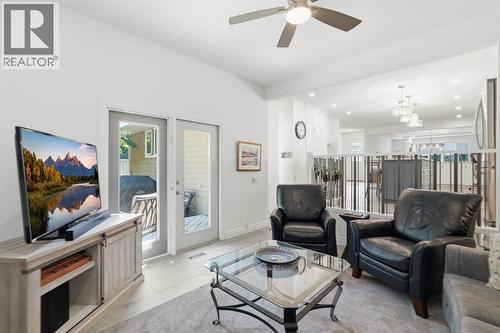 124 Cantrell Place Sw, Calgary, AB 