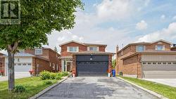76 BENDAMERE CRESCENT  Markham, ON L3P 6X8