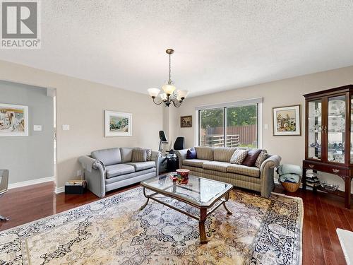 20 Esther Crescent, Vaughan, ON 