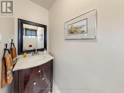 20 Esther Crescent, Vaughan, ON 
