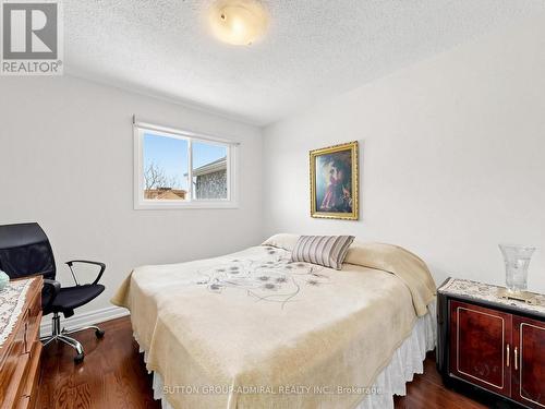 20 Esther Crescent, Vaughan, ON 
