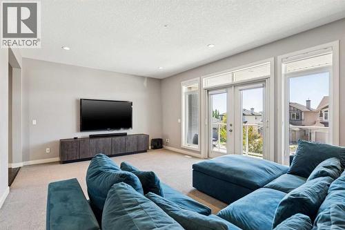 119 Springbluff Boulevard Sw, Calgary, AB 