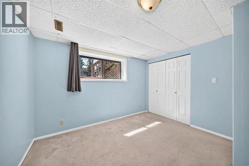 55 Doverglen Crescent Se, Calgary, AB 