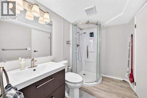 55 Doverglen Crescent Se, Calgary, AB 