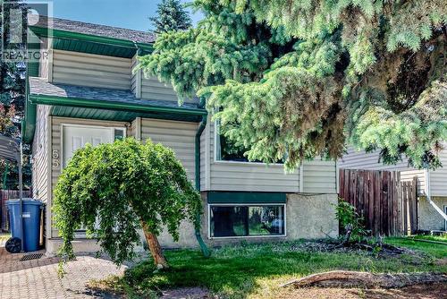 55 Doverglen Crescent Se, Calgary, AB 