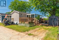 403 - 8685 ROCK GLEN ROAD Lambton Shores (Arkona), ON N0M 1B0