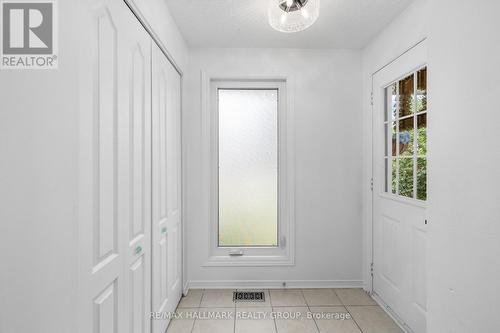 652 Thicket Way, Ottawa, ON 