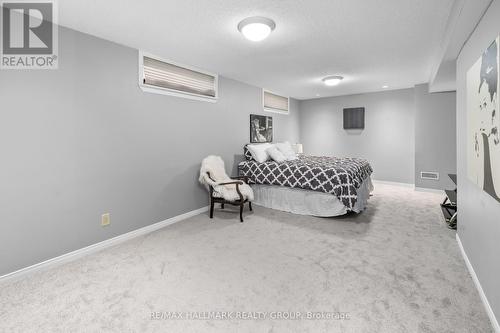 652 Thicket Way, Ottawa, ON 