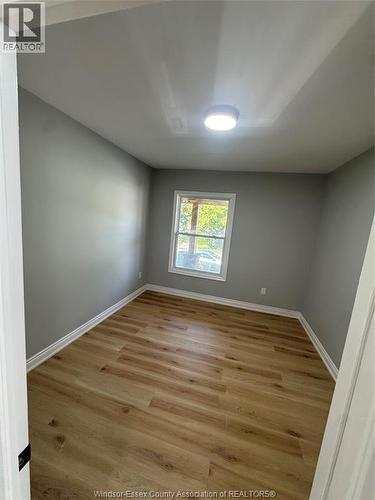 945 WELLINGTON AVENUE Unit# 2 , Windsor, Ontario N9A 5K2 4