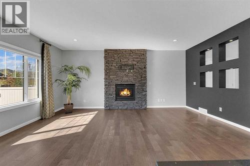 25 Lazaro Close, Red Deer, AB 