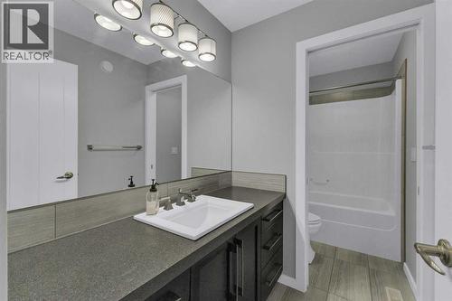 25 Lazaro Close, Red Deer, AB 
