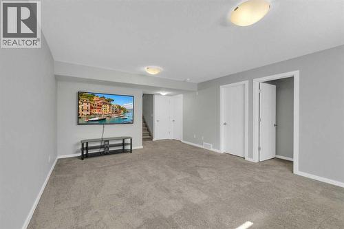 25 Lazaro Close, Red Deer, AB 