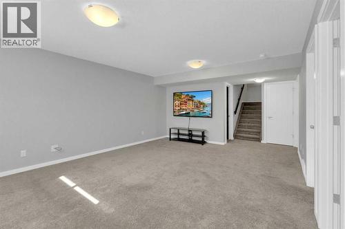 25 Lazaro Close, Red Deer, AB 