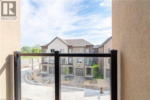 15 Raspberry Lane, Mount Hope, ON 