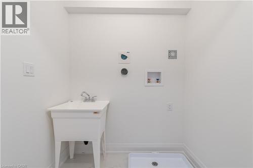 15 Raspberry Lane, Mount Hope, ON 