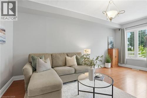 55 East 32Nd Street, Hamilton, ON 