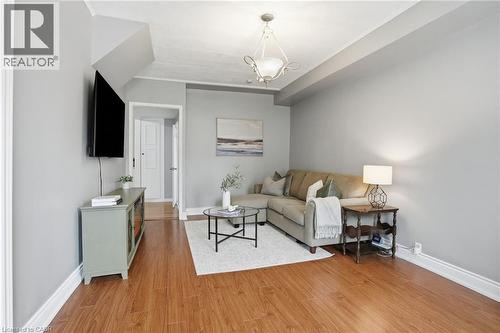 55 East 32Nd Street, Hamilton, ON 