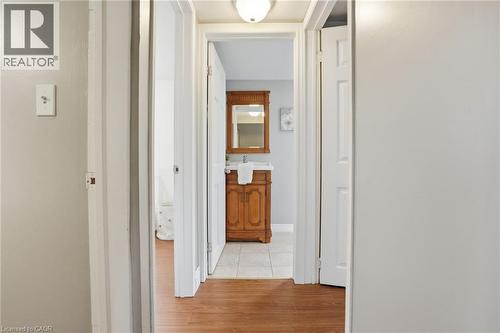 55 East 32Nd Street, Hamilton, ON 