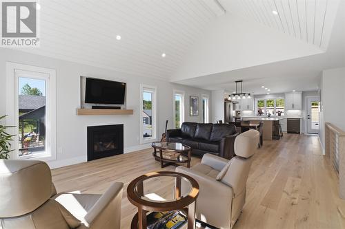 7 Bridle Path, Blaketown, NL 