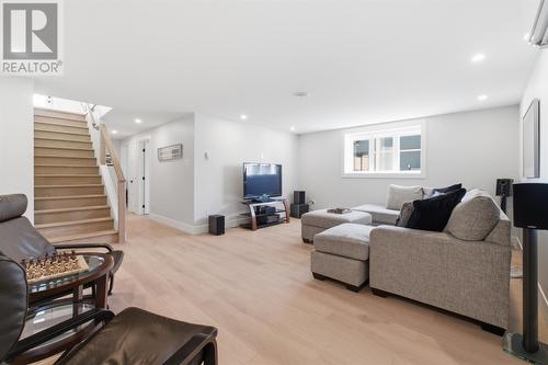 7 Bridle Path, Blaketown, NL 
