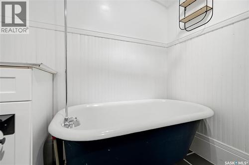 447 Duffield Street W, Moose Jaw, SK 