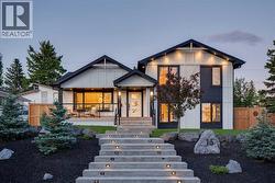 16 Calandar Road NW  Calgary, AB T2L 0P6