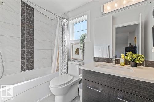 9237 92 St Nw, Edmonton, AB 