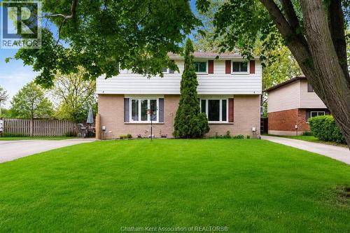 4 Donalda Drive, Chatham, ON 
