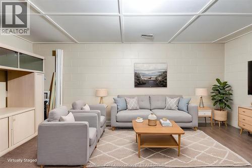 4 Donalda Drive, Chatham, ON 