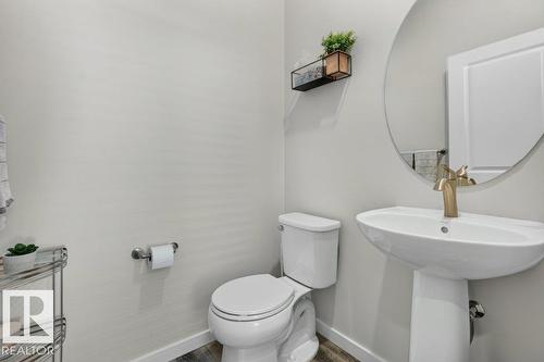2116 Maple Rd Nw, Edmonton, AB 