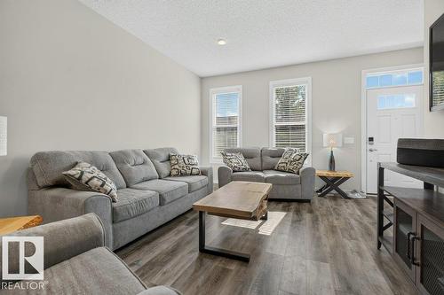 2116 Maple Rd Nw, Edmonton, AB 
