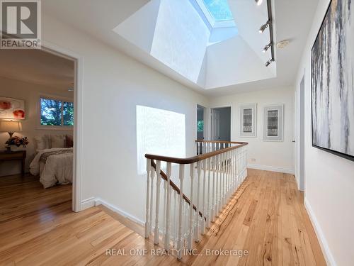 1585 Crombie Road, Mississauga, ON 