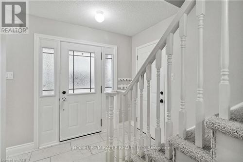 2245 Pathfinder Drive, Burlington, ON 