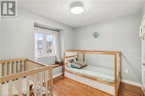 2245 Pathfinder Drive, Burlington, ON 