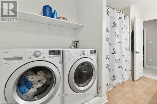 2245 Pathfinder Drive, Burlington, ON 