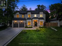 403 WILLIS DRIVE  Oakville, ON L6L 4T9