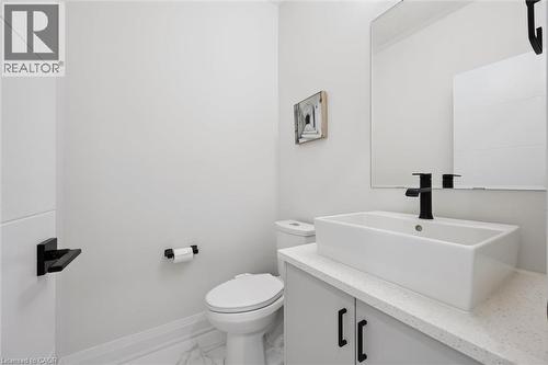 552 Nathalie Crescent, Kitchener, ON 