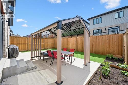 552 Nathalie Crescent, Kitchener, ON 