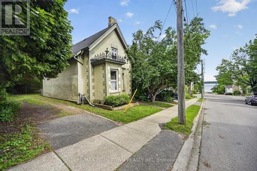 33 PARK STREET  Brockville, ON K6V 2G3