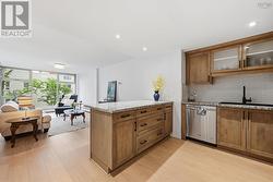 402 6369 Coburg Road  Halifax, NS B3H 4J7