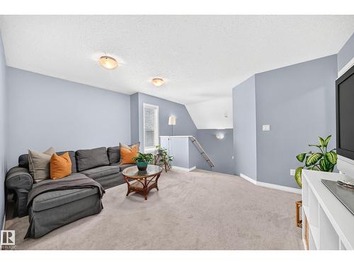 2305 68 St Sw, Edmonton, AB 