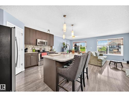 2305 68 St Sw, Edmonton, AB 